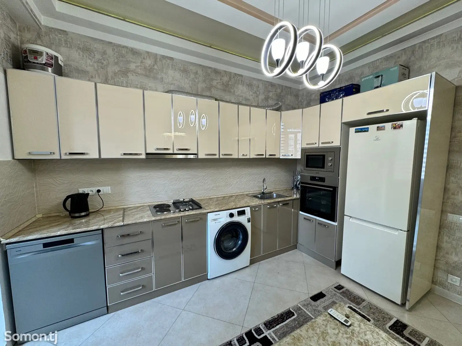 3-комн. квартира, 1 этаж, 108 м², Шоҳмансур, кӯчаи Айнӣ 64-5