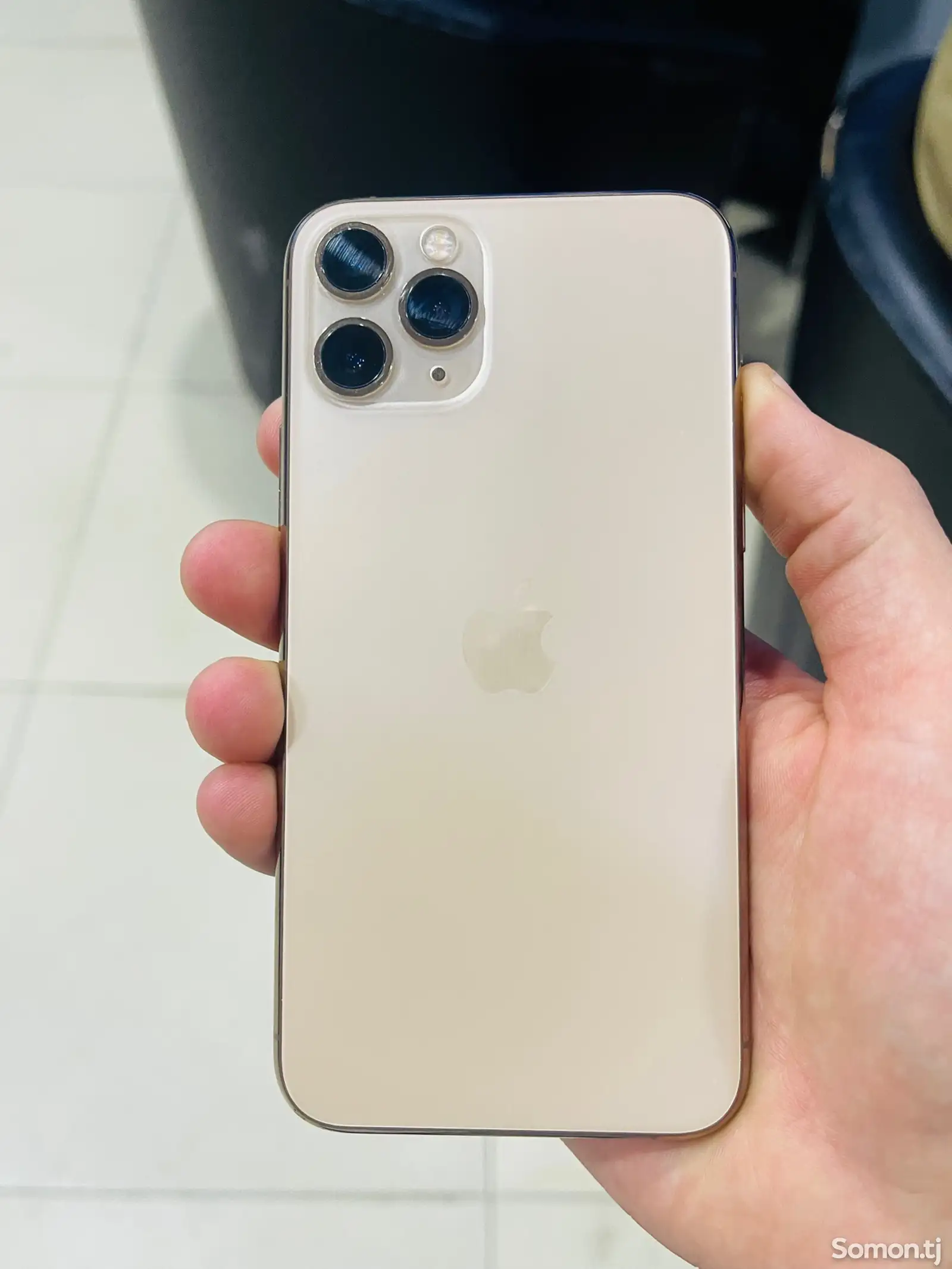 Apple iPhone 11 Pro, 64 gb, Gold-1