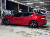 Toyota Camry, 2019-5