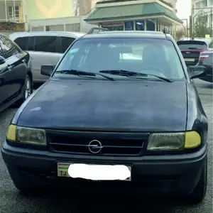 Opel Astra F, 1992