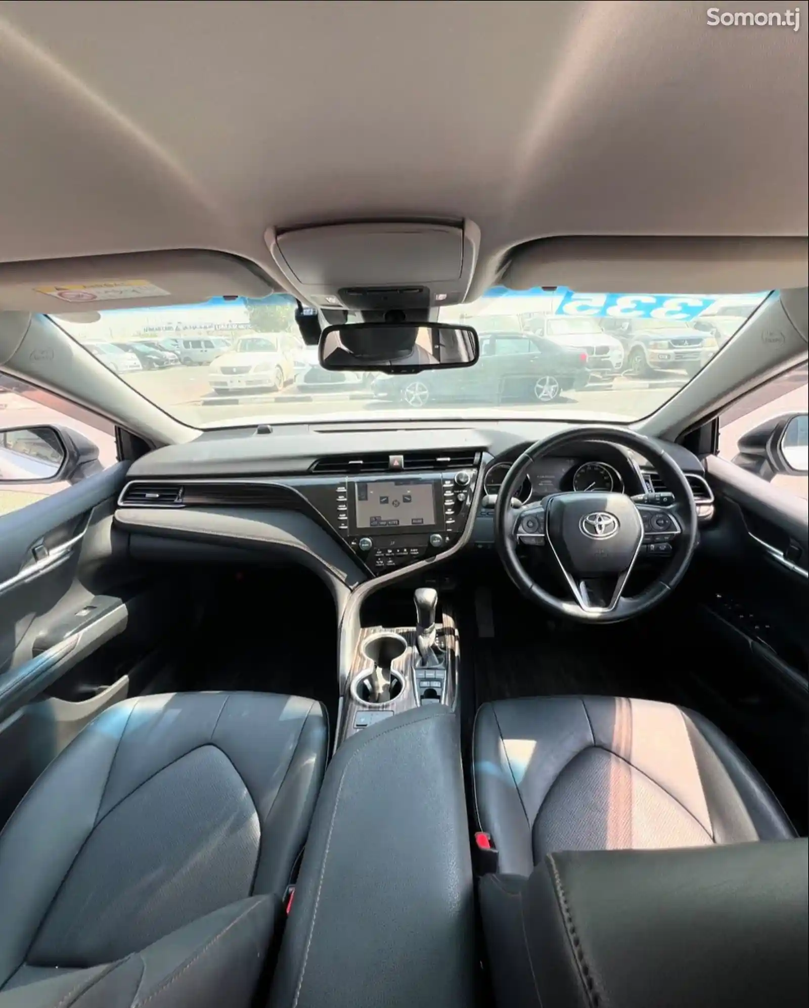 Toyota Camry, 2019-16