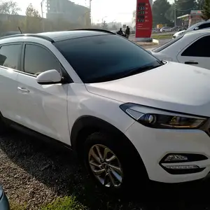 Hyundai Tucson, 2016