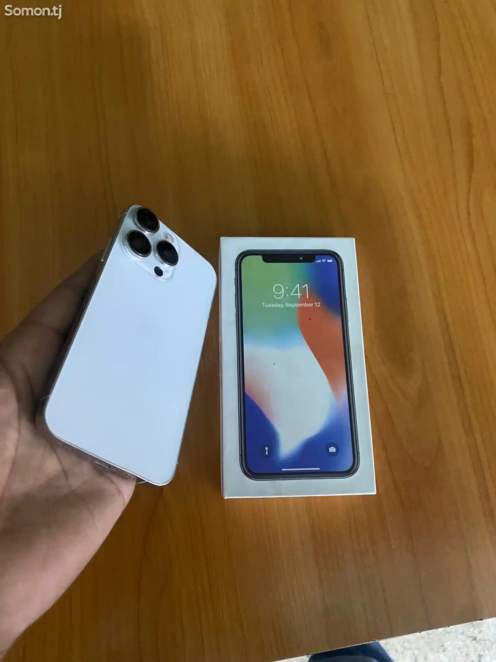 Apple iPhone X, 64 gb-1