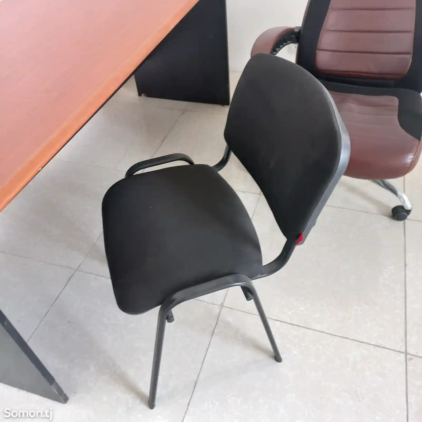 Комплект офисной мебели-1