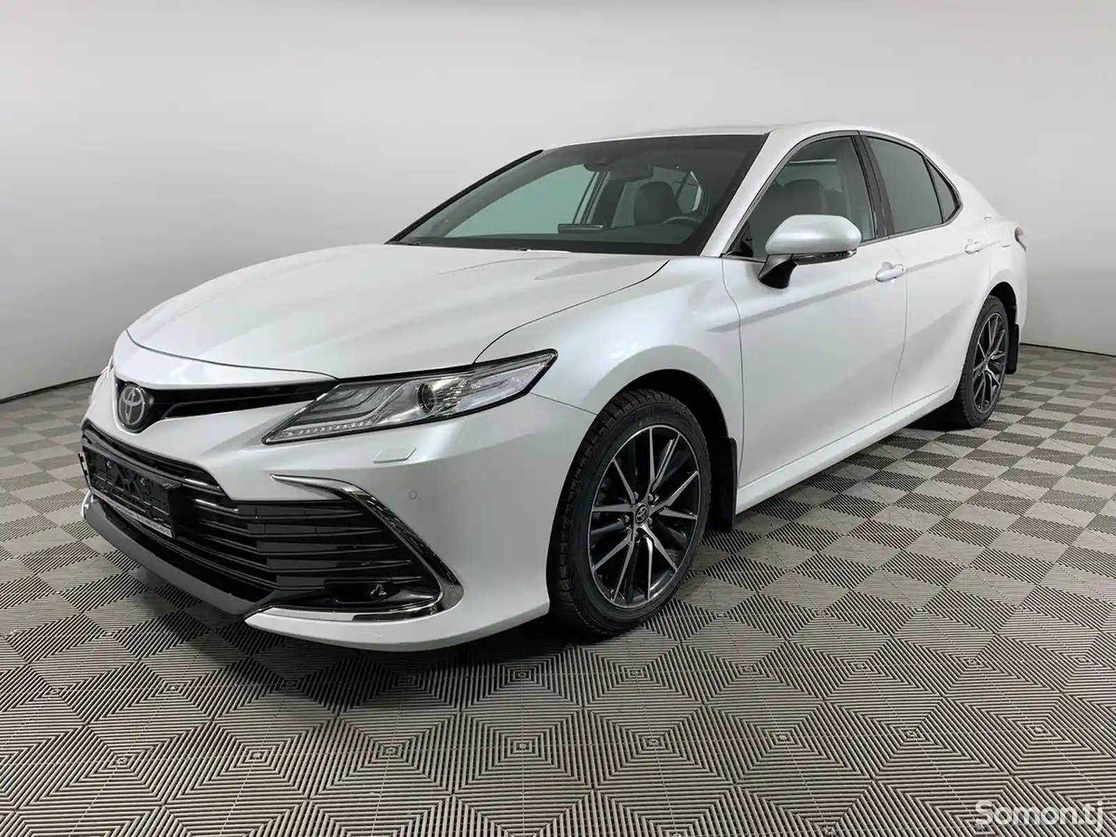 Toyota Camry, 2022-6