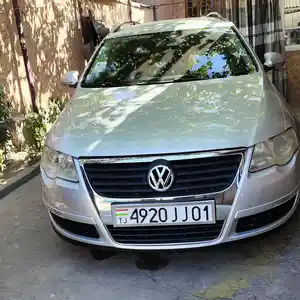 Volkswagen Passat, 2008