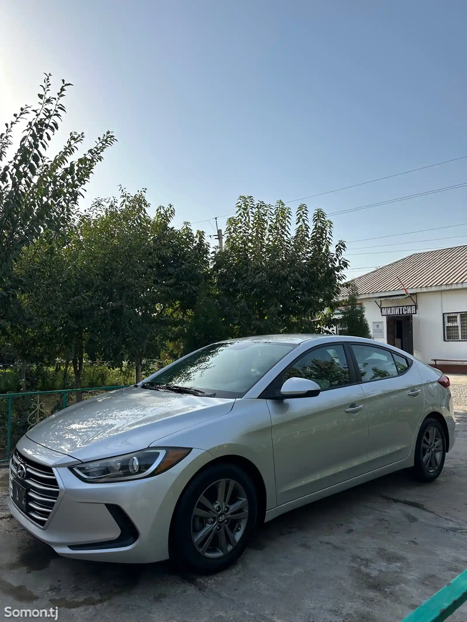 Hyundai Elantra, 2017-8