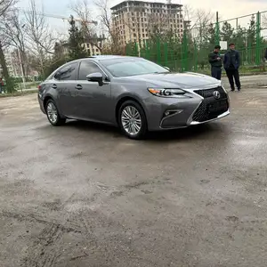 Lexus ES series, 2015