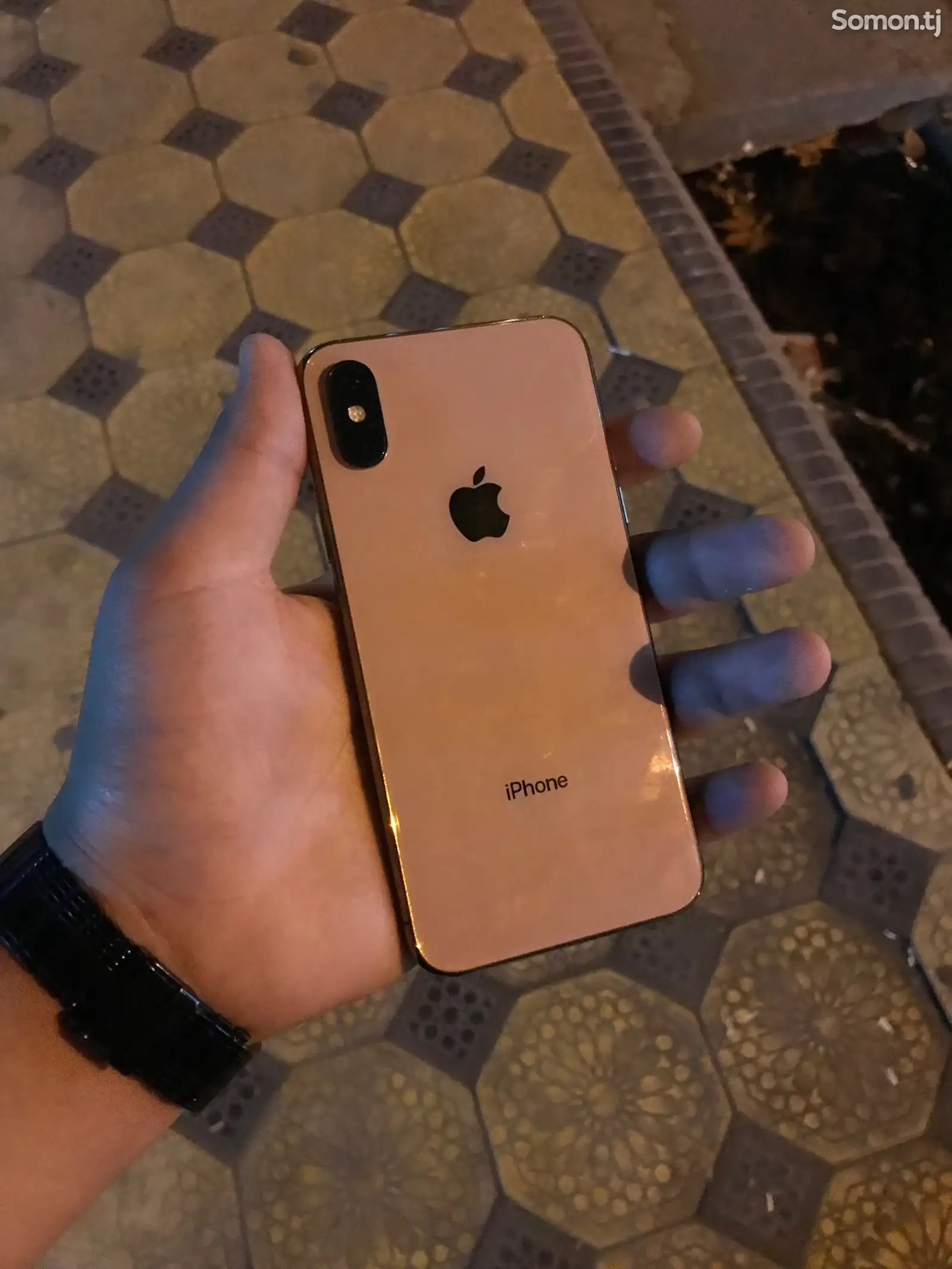 Apple iPhone Xs, 256 gb, Gold-1