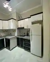 2-комн. квартира, 13 этаж, 60м², Исмоили Сомонӣ-11