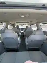 Kia Carnival, 2015-9