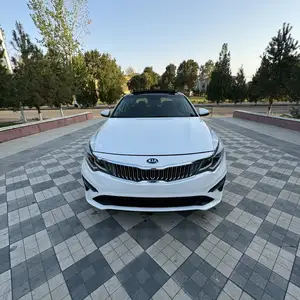 Kia Optima, 2017