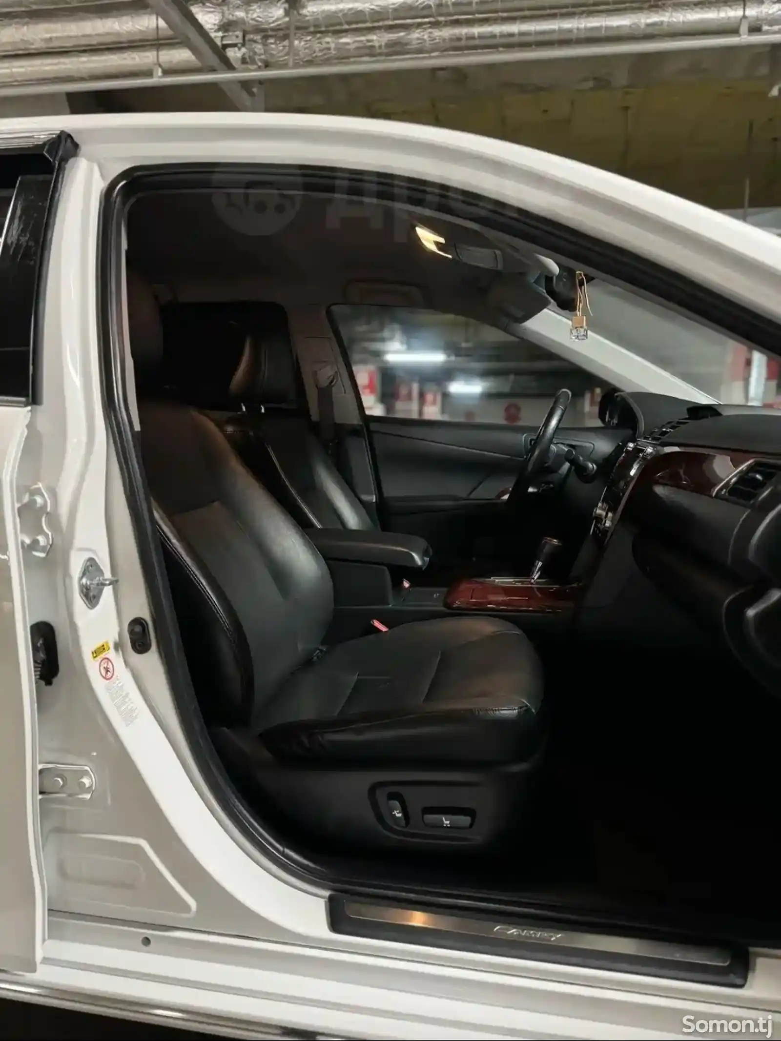 Toyota Camry, 2012-9