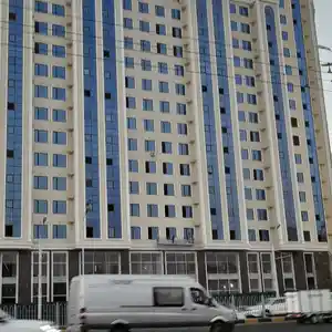 1-комн. квартира, 12 этаж, 63 м², 102 мкр