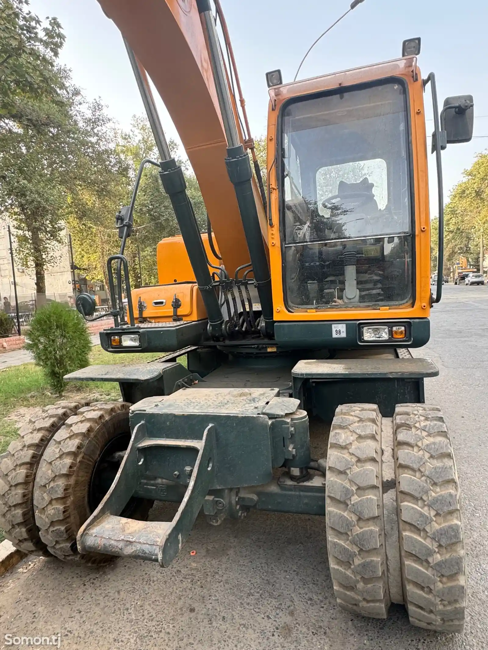 Экскаватор Hyundai R140W 2015-9