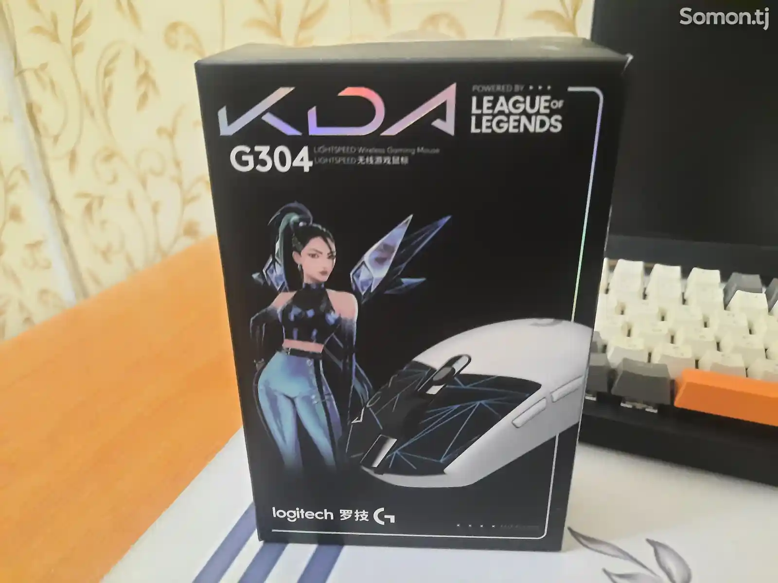 Мышка Logitech G304-1