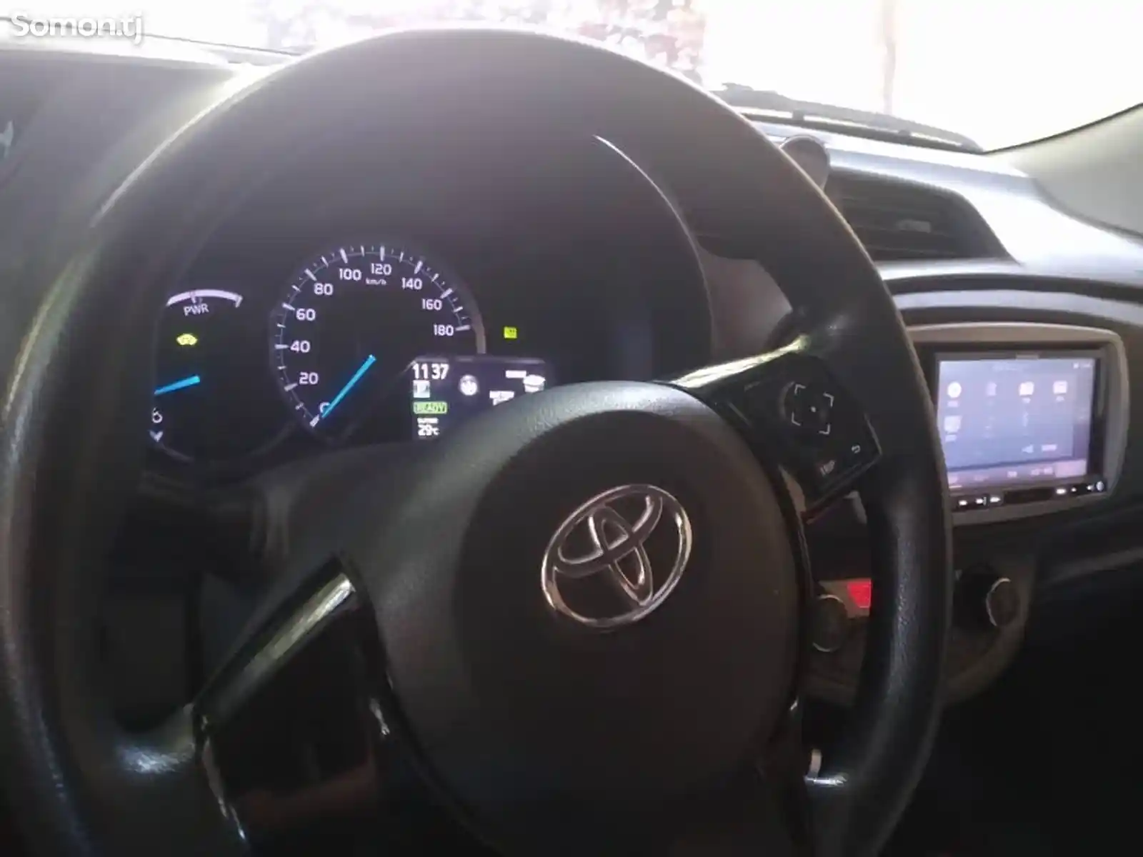 Toyota Vitz, 2017-1