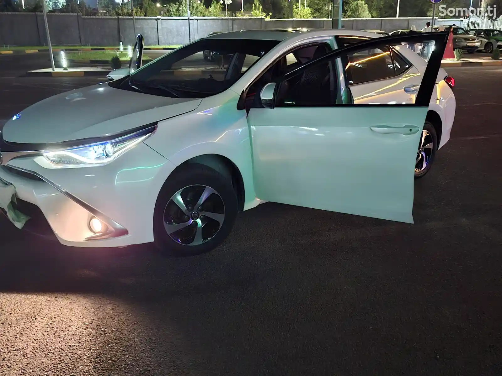 Toyota Corolla, 2018-3