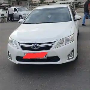 Toyota Camry, 2012