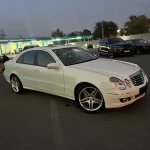 Mercedes-Benz E class, 2008