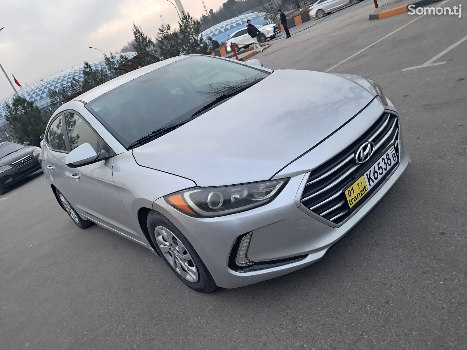 Hyundai Elantra, 2017-1