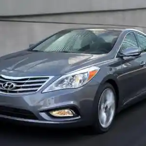 Лобовое стекло на Hyundai Azera 2011