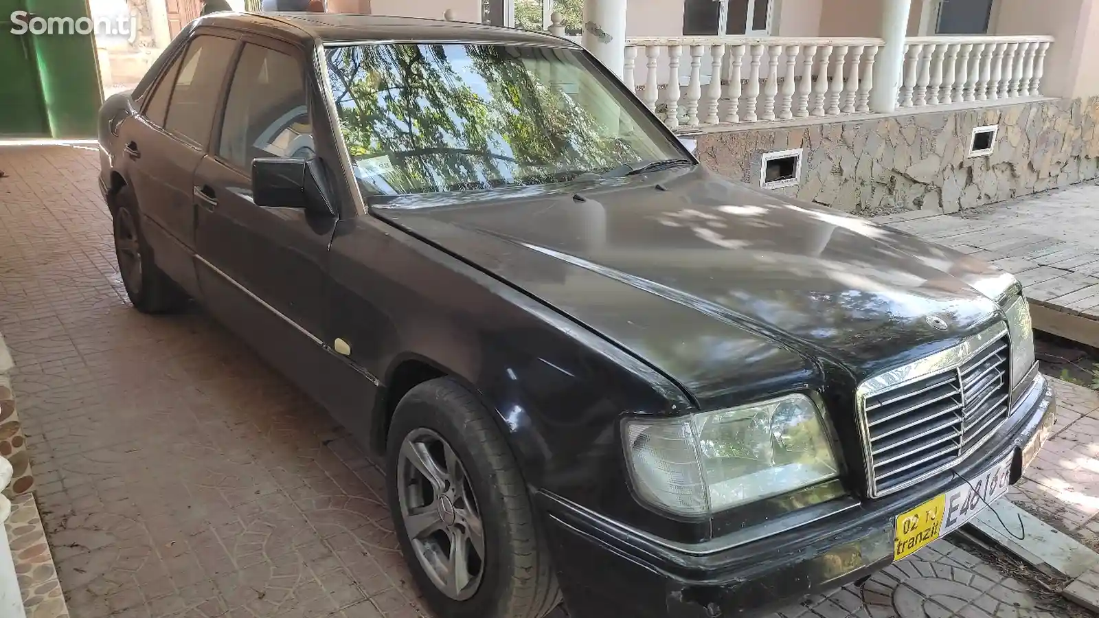 Mercedes-Benz E class, 1993-4