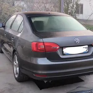 Volkswagen Jetta, 2014