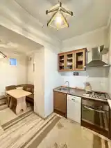 3-комн. квартира, 1 этаж, 80м², И.Сомони, Ёвар Гранд-отель-8