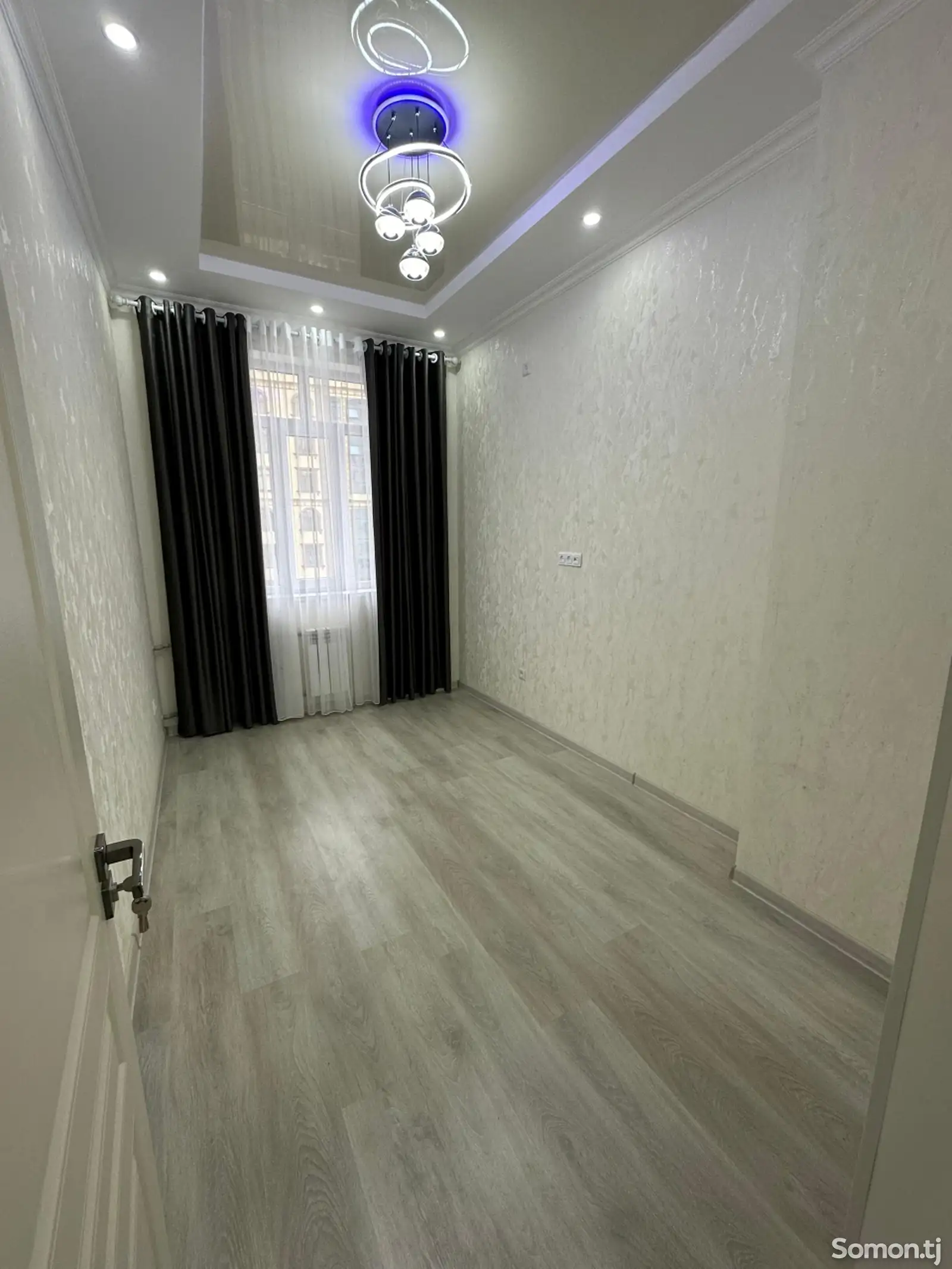 3-комн. квартира, 7 этаж, 80 м², Сомони-1