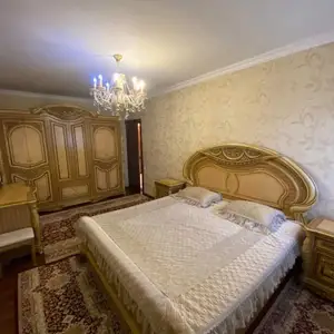 4-комн. квартира, 4 этаж, 110м², Шоҳмансур