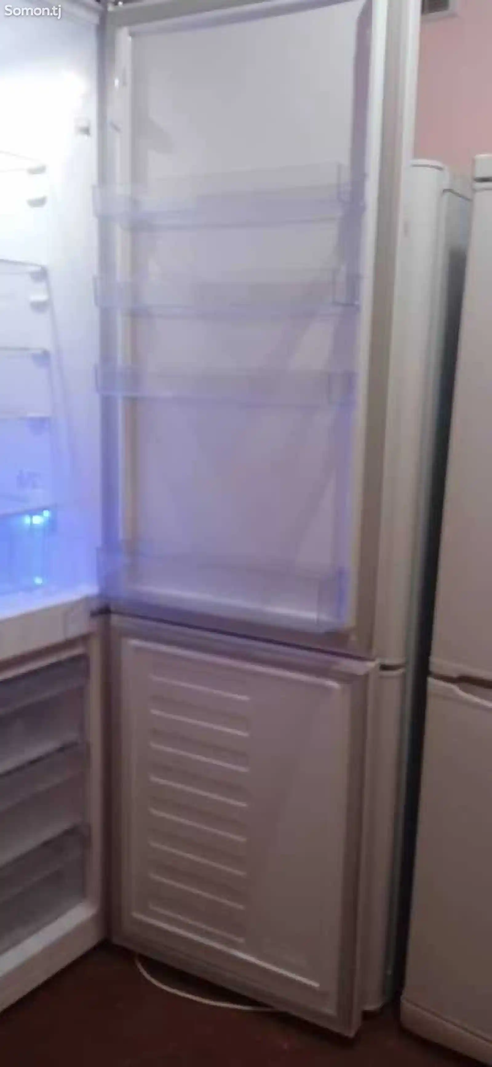 Холодильник Беко-3