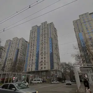 3-комн. квартира, 20 этаж, 65м², Фирдавси