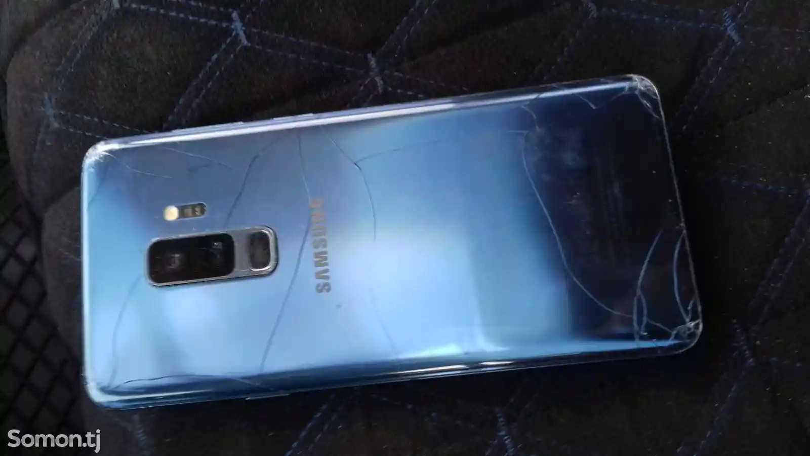 Samsung Galaxy S9 Plus-1