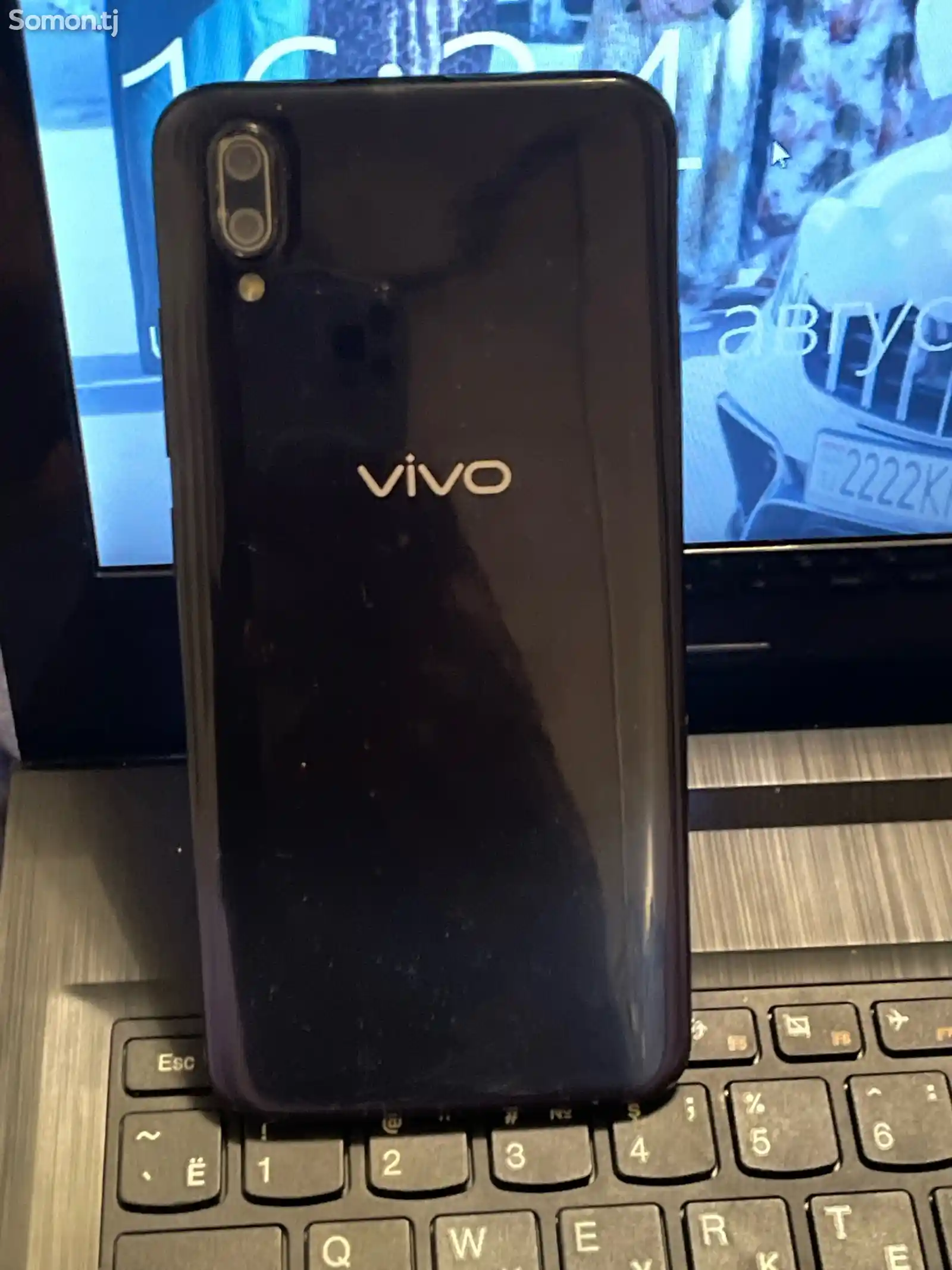 Телефон Vivo-4