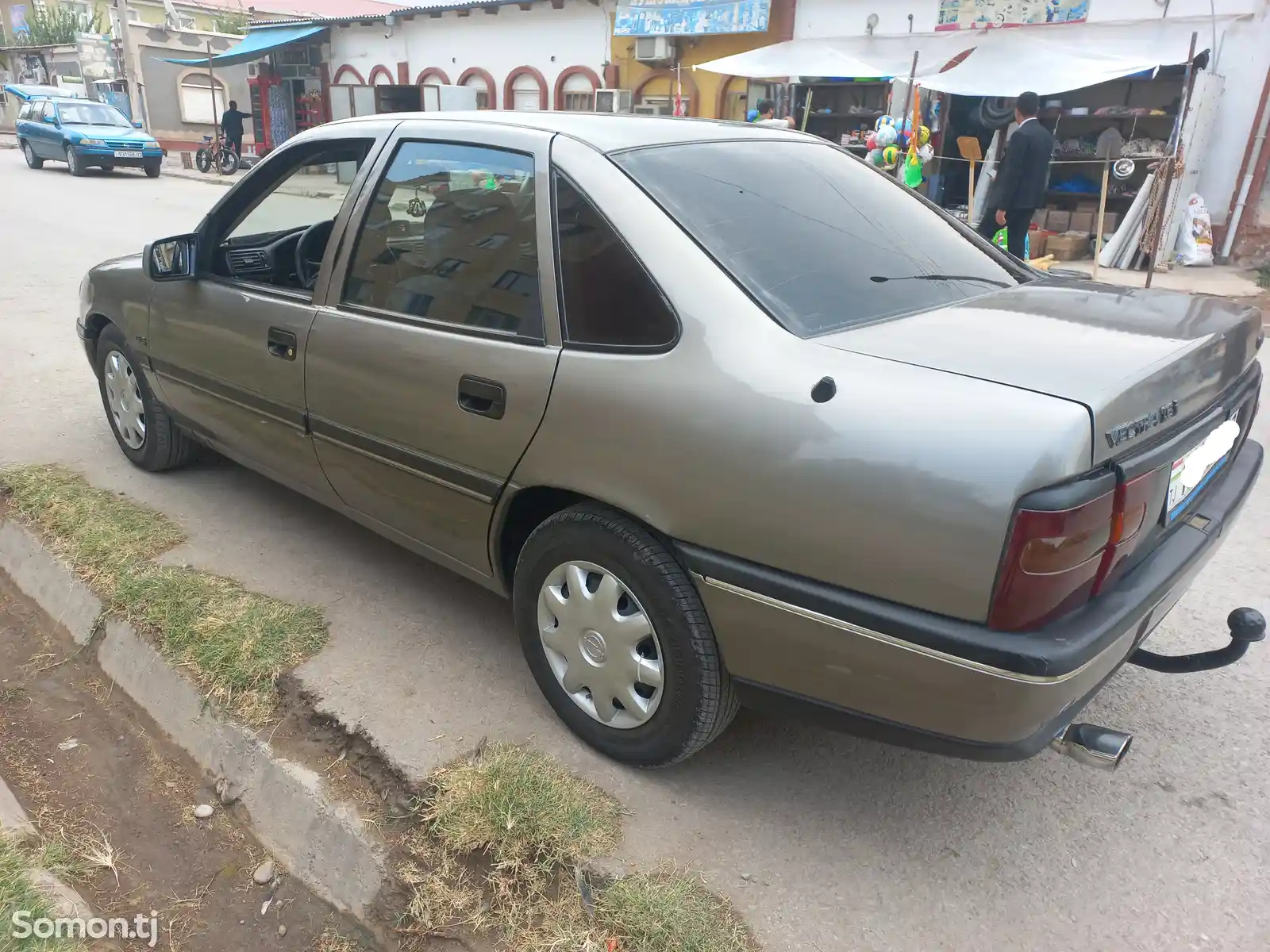 Opel Vectra A, 1992-3