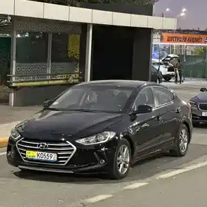 Hyundai Elantra, 2017