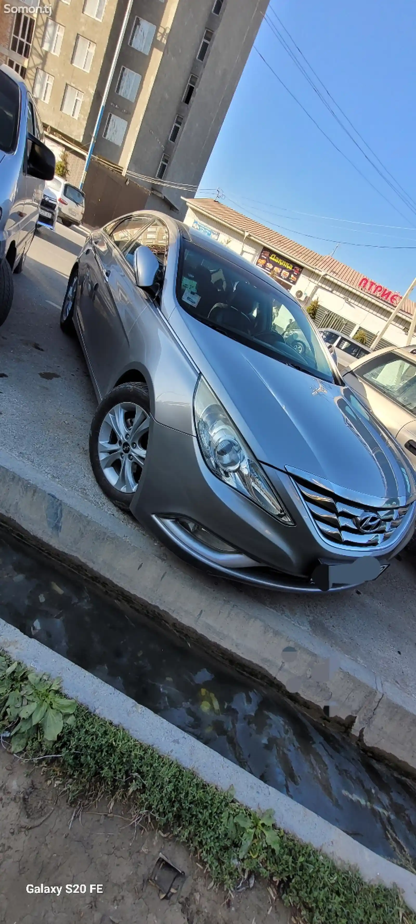 Hyundai Sonata, 2010-2