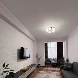 3-комн. квартира, 4 этаж, 101м², Дом Печати