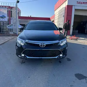 Toyota Camry, 2017