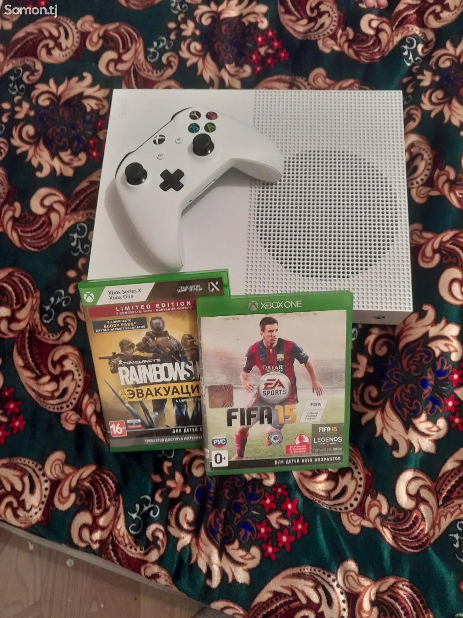 Игровая приставка Xbox One S-1