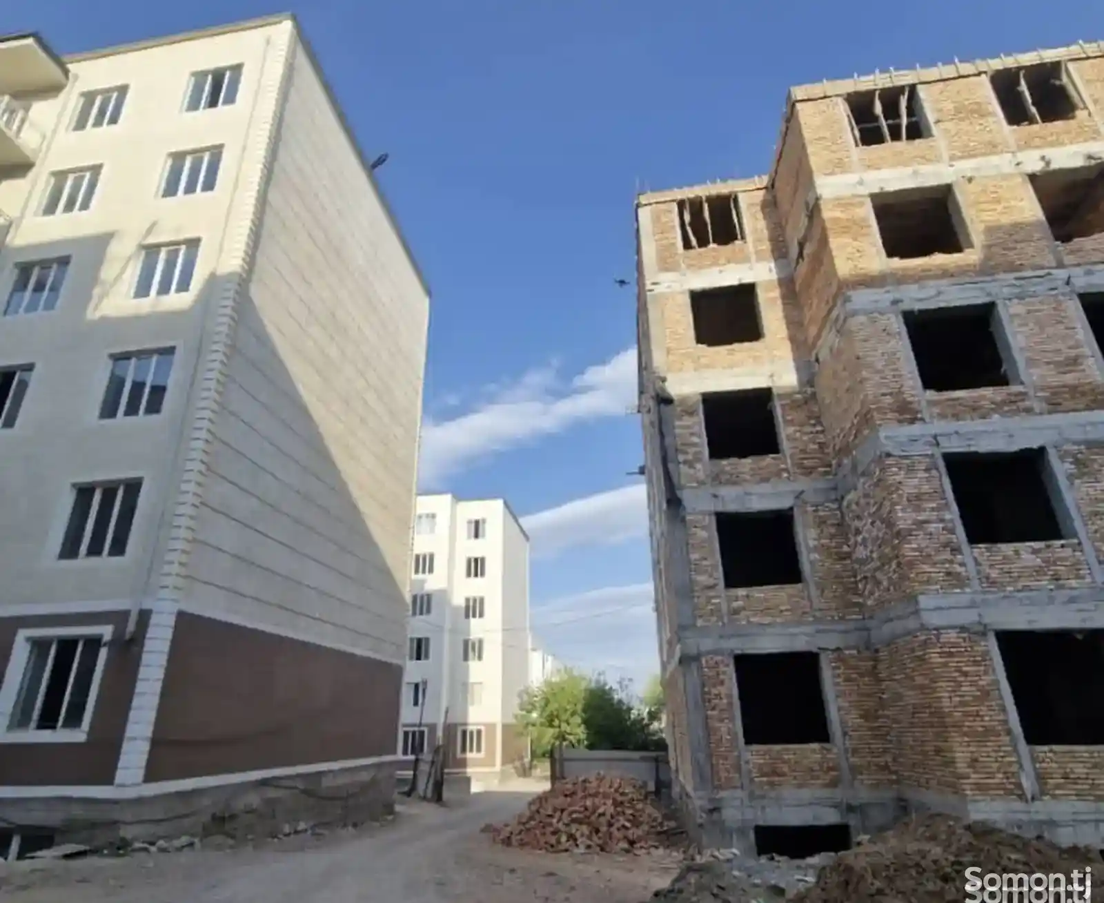 1-комн. квартира, Цокольный этаж, 38 м², 8 мкр-1