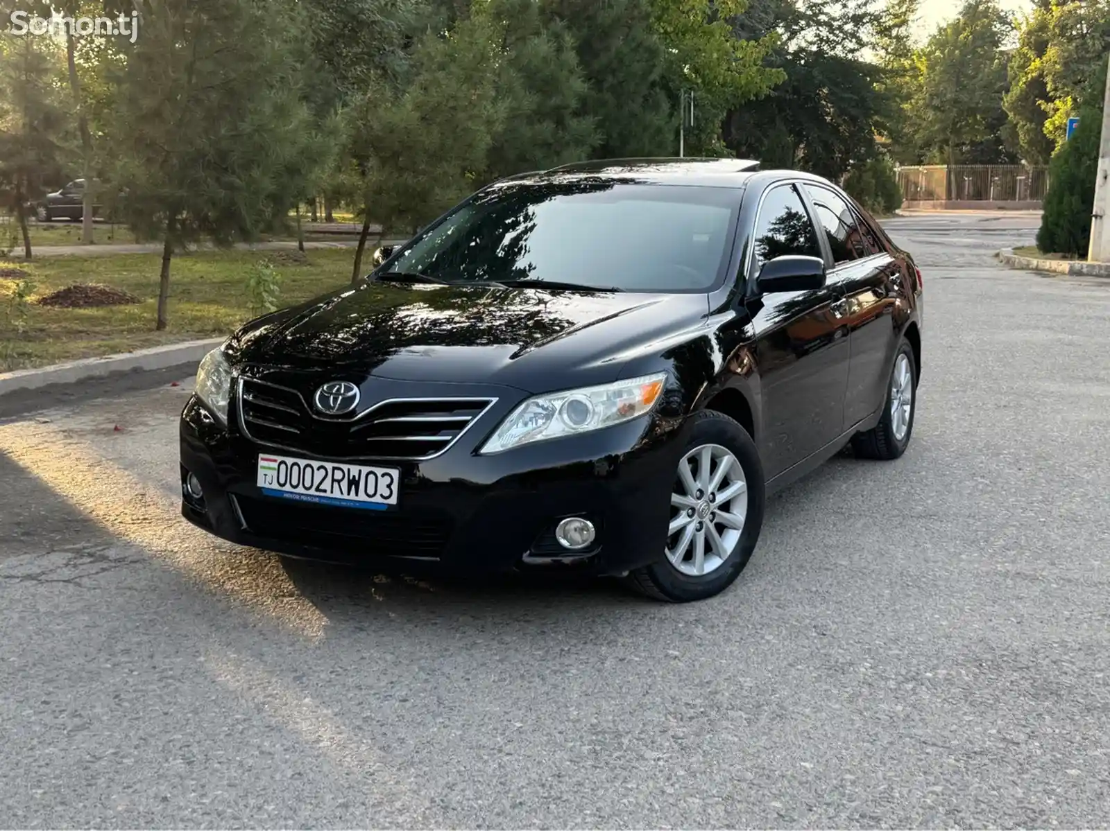 Toyota Camry, 2010-1