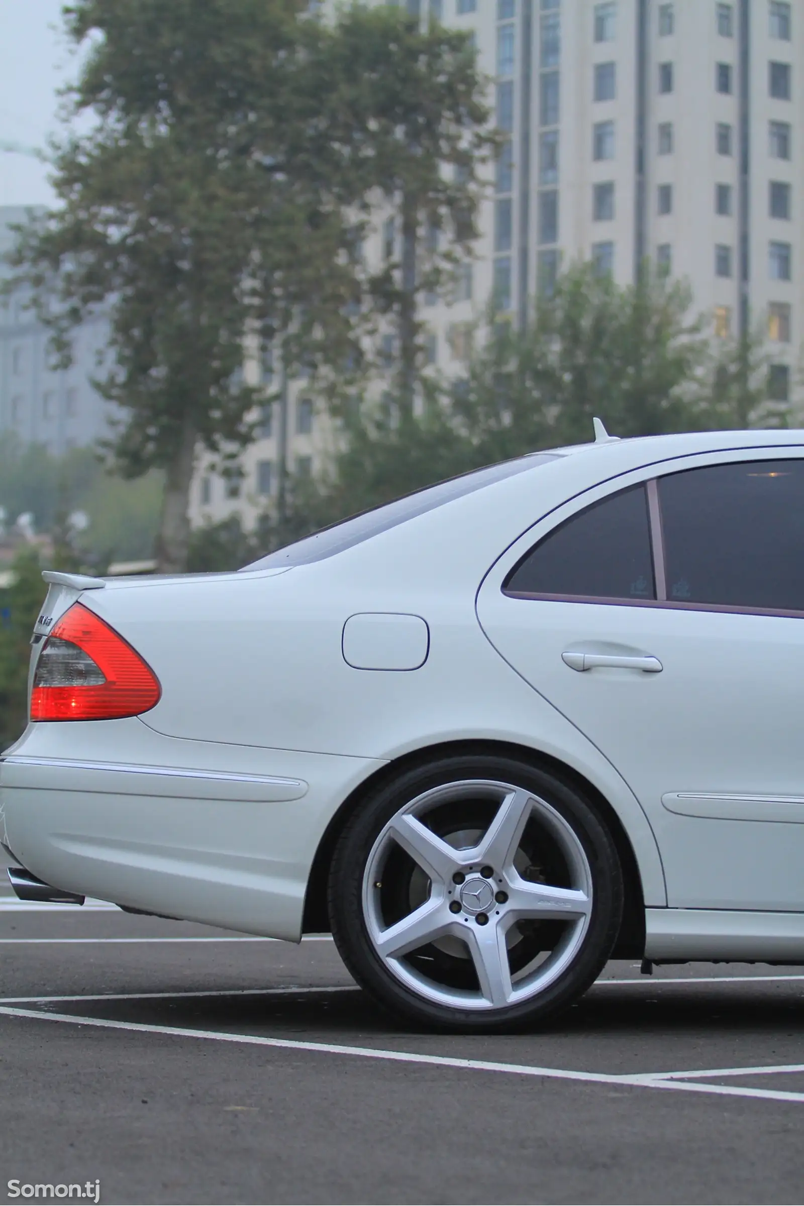 Mercedes-Benz E class, 2008-8