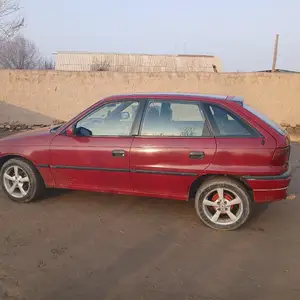 Opel Astra H, 1997