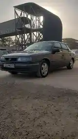 Opel Vectra A, 1995-8