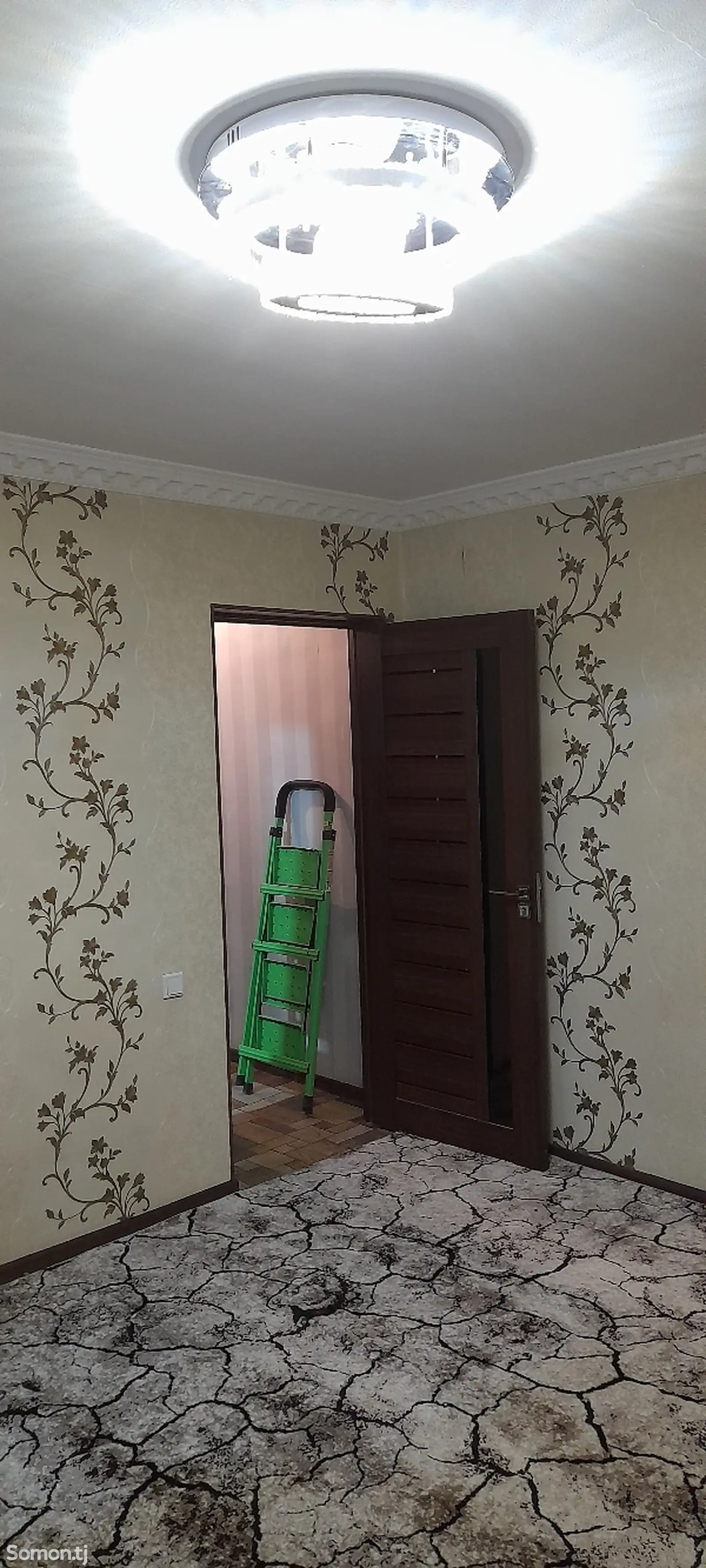 2-комн. квартира, 4 этаж, 40 м², Сино-6