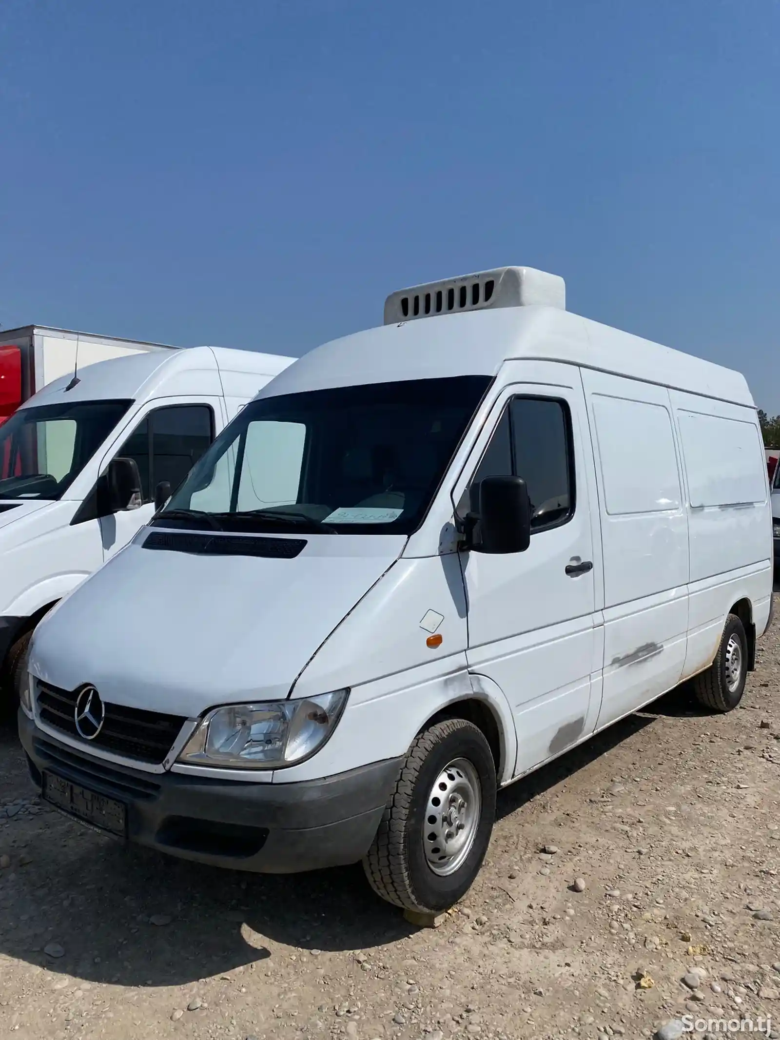 Фургон Mercedes Benz sprinter-4