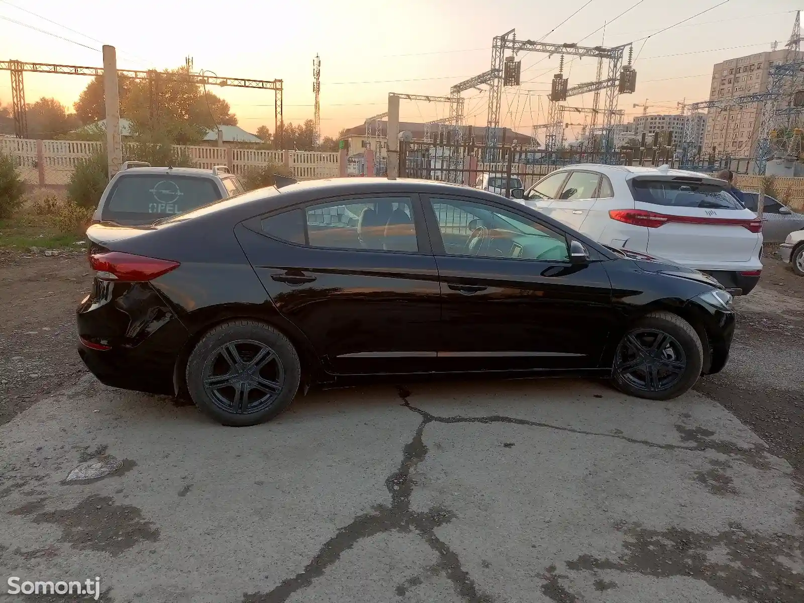 Hyundai Elantra, 2018-4