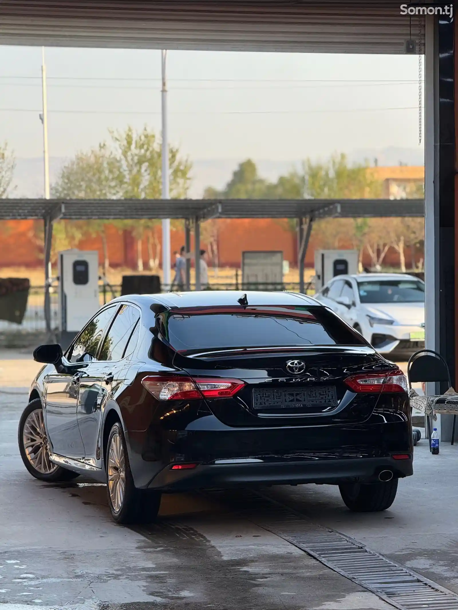 Toyota Camry, 2020-8